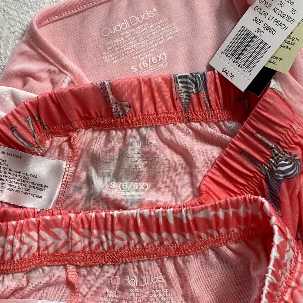 Cuddl Duds Size 6/6X Top, Shorts & Pants Pajama Set - Picture 4 of 6